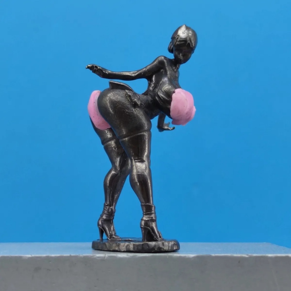 Vintage Fashion Collection - Statuetta Femminile Vintage in Ottone Ossidato,