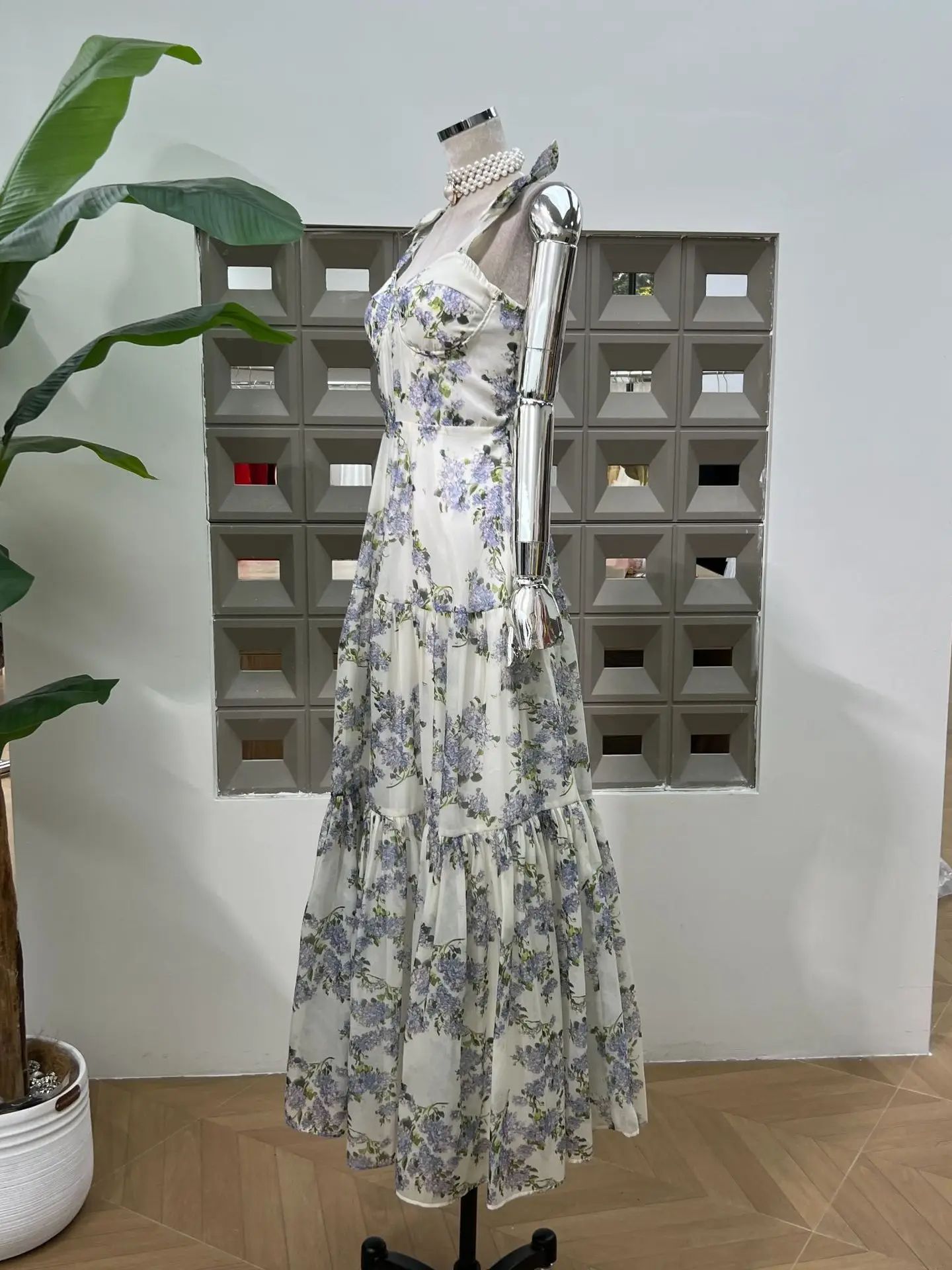 Abiti da donna eleganti con st - Vintage Fashion Collection recensione e prezzo