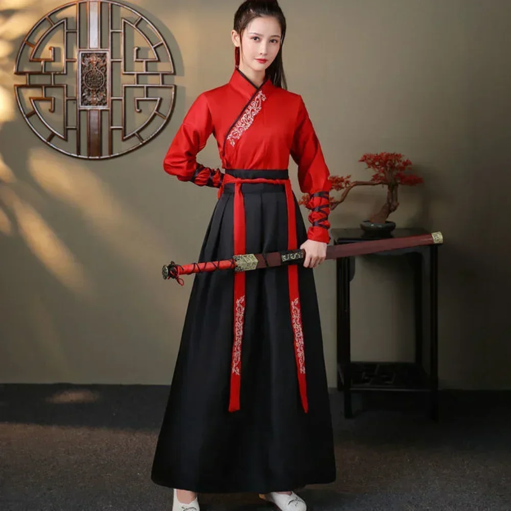 Set Moderno Hanfu per Donna, T - Vintage Fashion Pieces recensione e prezzo
