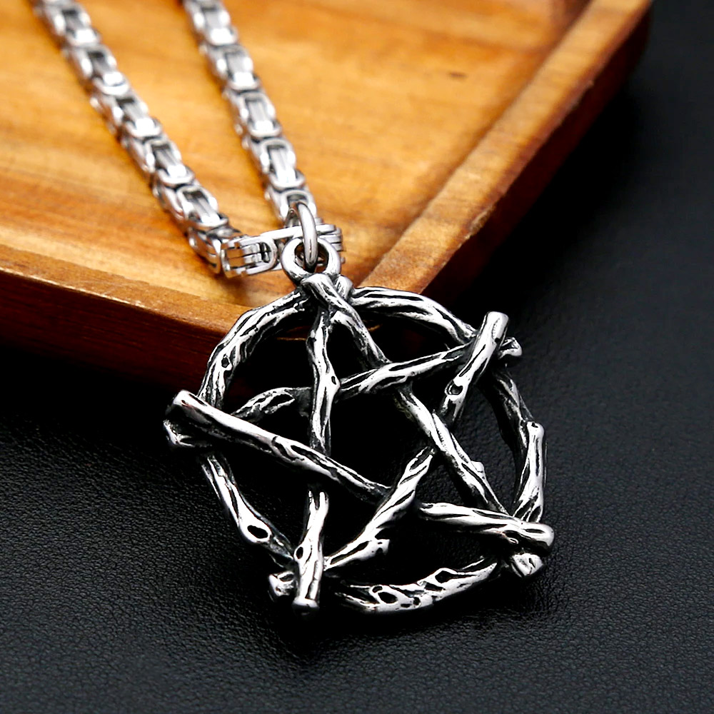 Collana con Pendente Pentagram - Vintage Fashion Outfits Men recensione e prezzo