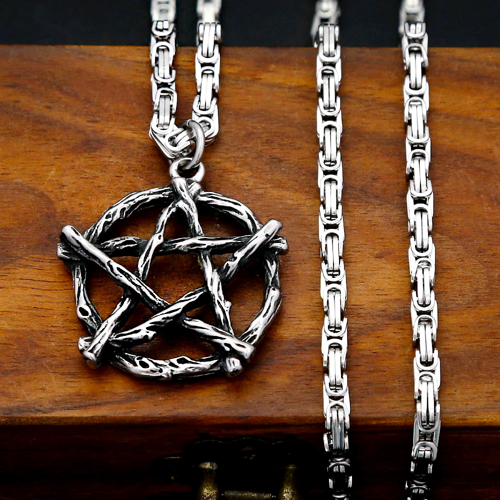 Collana con Pendente Pentagram - Vintage Fashion Outfits Men recensione e prezzo