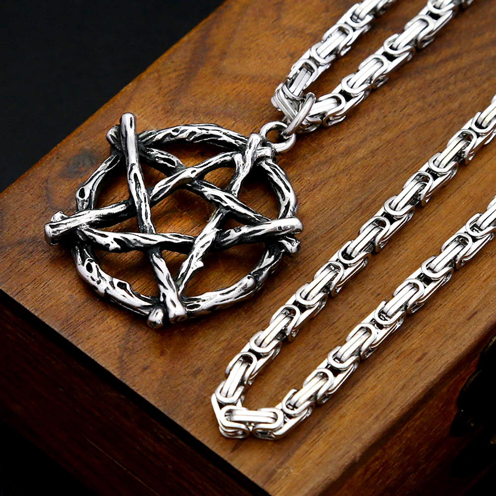 Collana con Pendente Pentagram - Vintage Fashion Outfits Men recensione e prezzo
